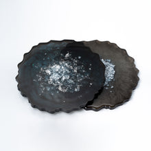Load image into Gallery viewer, Midnight Blue Geode Cocktail Coaster Set